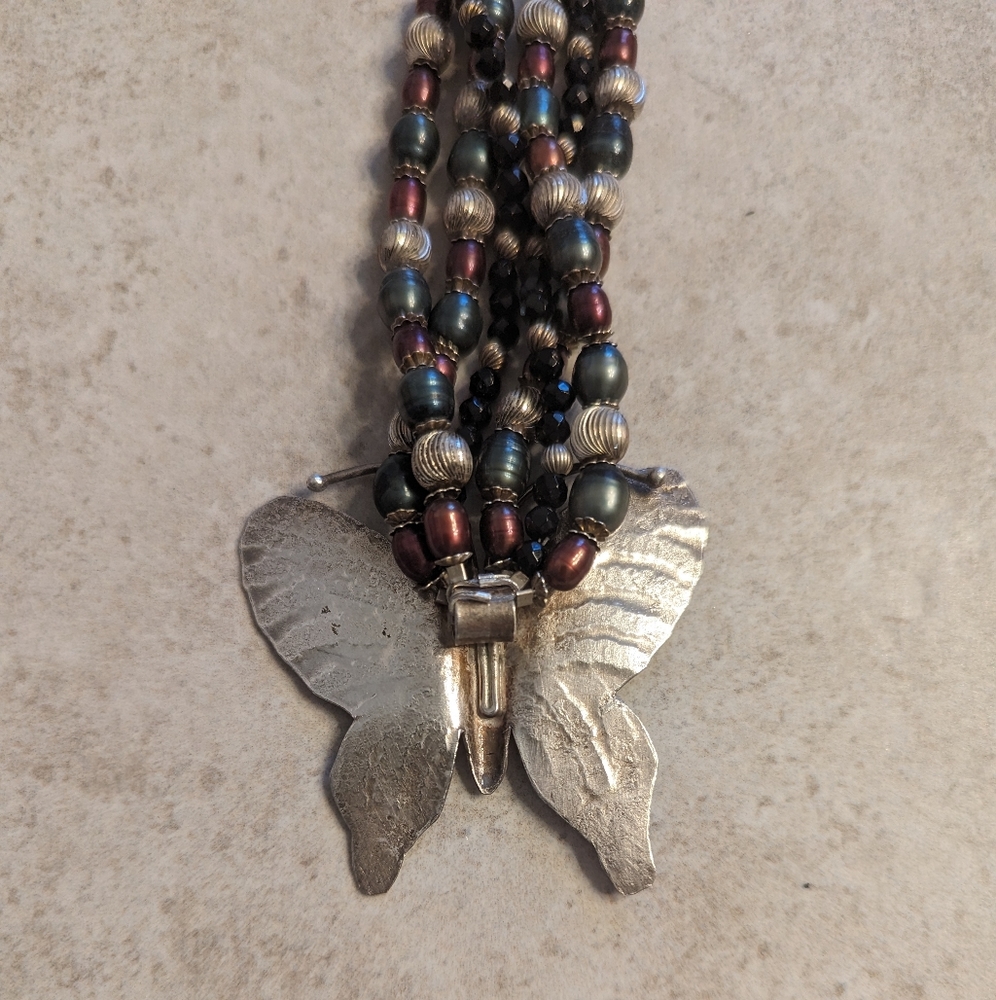 Stunning Sterling Silver, Pearl and Glass Beaded Butterfly Statement Necklace - Picture 6 of 6
